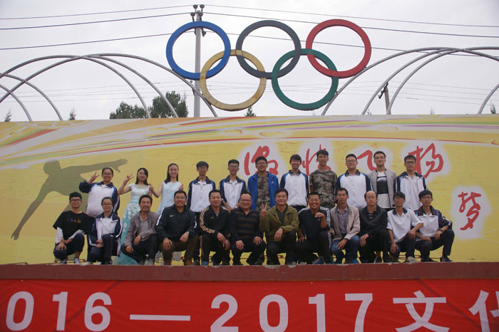 我校学生自主组织成功举办2016年秋季田径运动会